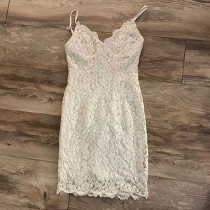 Lulu’s Lace White Dress